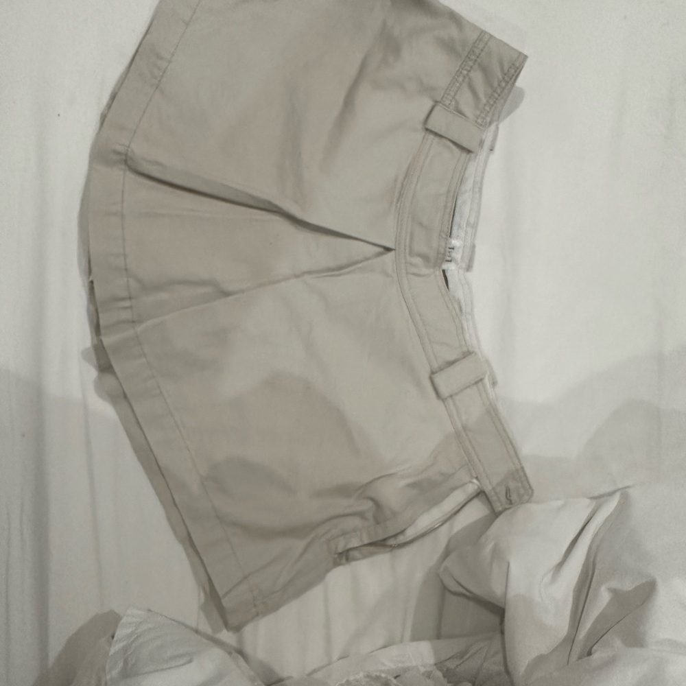 Helsa Workwear Pleated Mini Skort - Picture 5 of 7